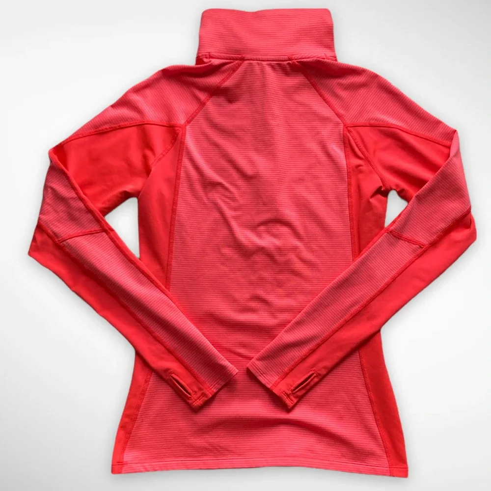 Under Armour ColdGear 1/2 Zip Pink Fitted Jacket, Women’s Medium - Picture 4 of 4